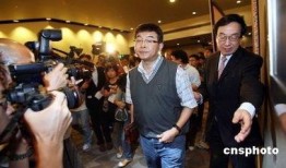 邱毅爆料朱学恒视频,揭秘背后惊人真相